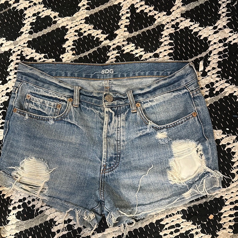BDG Urban Outfitters High Rise Tomgirl Style Distressed Jean Shorts Size 27